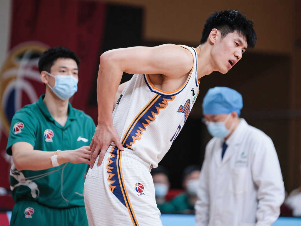 预计他将缺